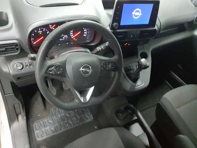 Opel Combo view 9