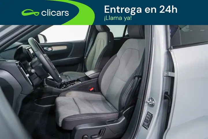 Volvo XC40 2022, foto 15