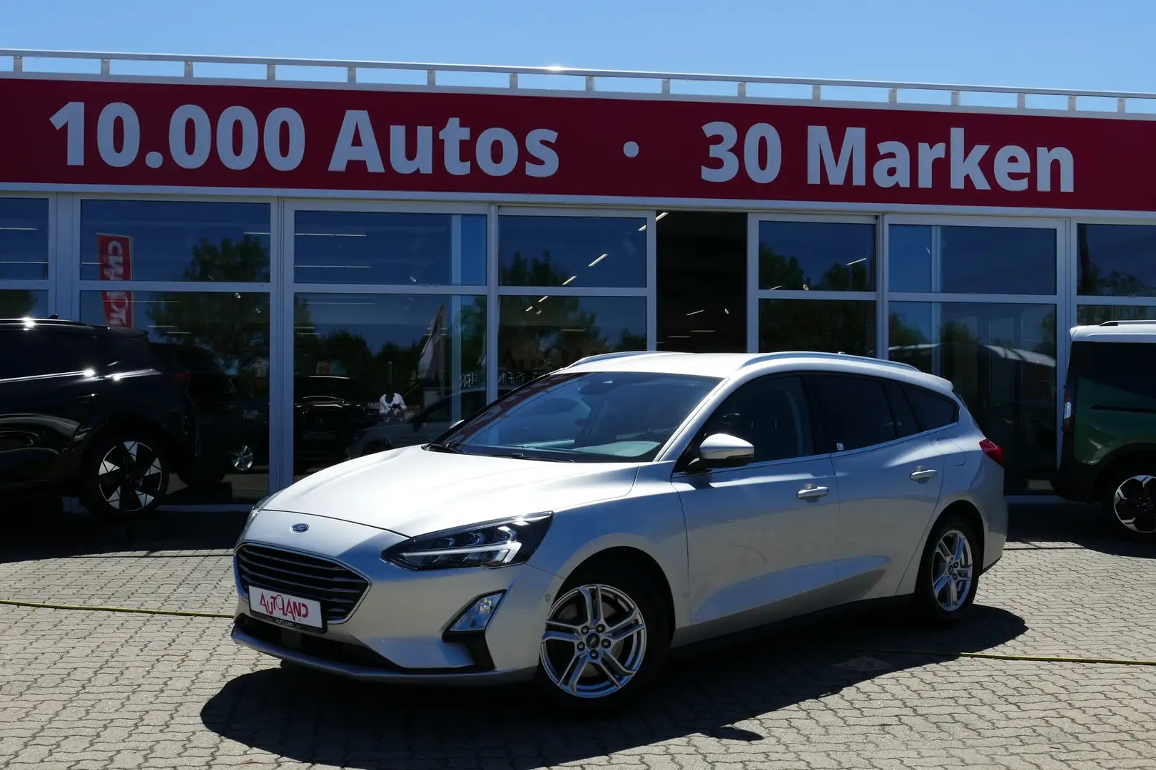Ford Focus Turnier 1.5 EcoBlue LED Navi ACC Kamera Argent - 2
