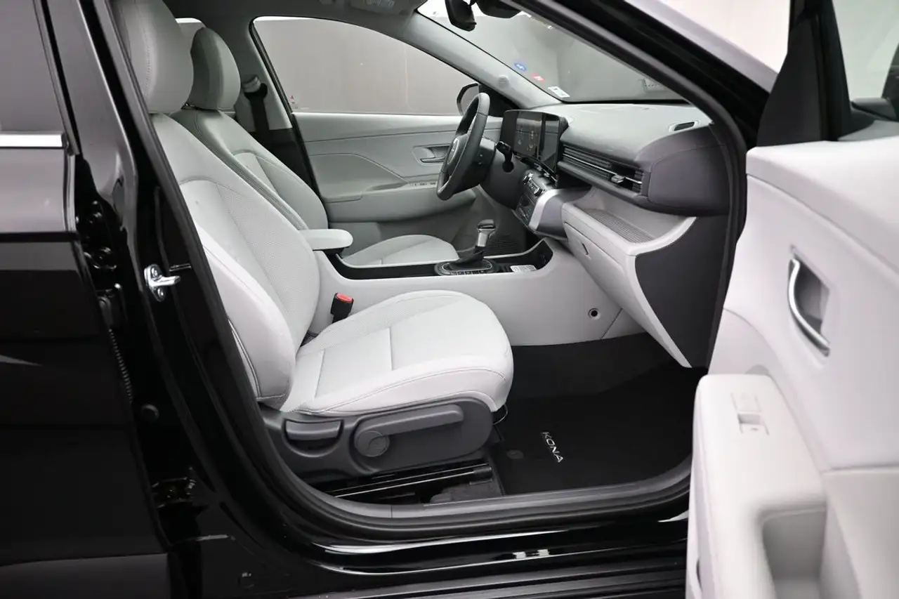 Hyundai KONA photo Hyundai KONA