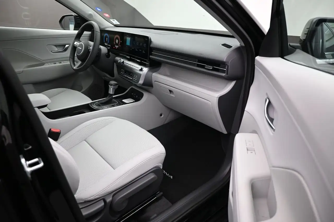 Hyundai KONA photo Hyundai KONA