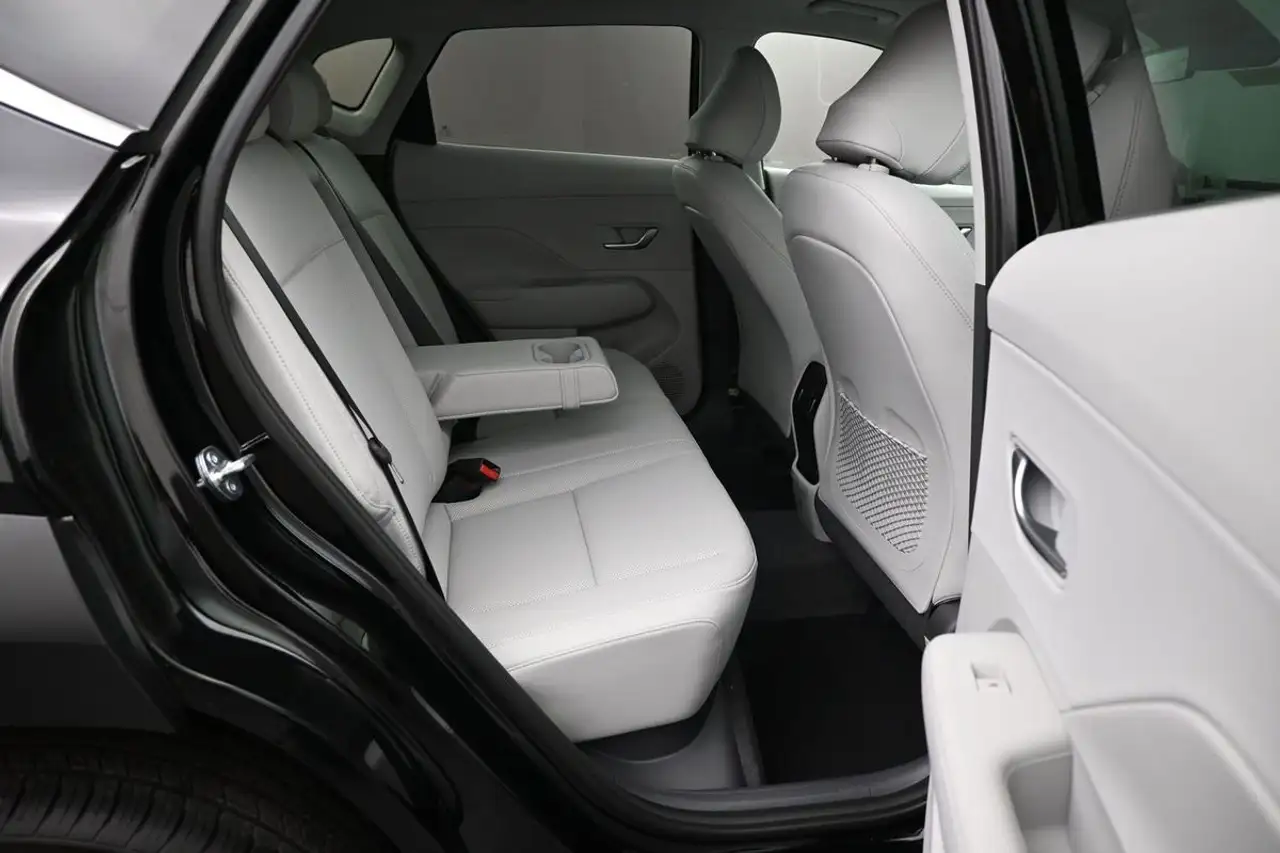 Hyundai KONA photo Hyundai KONA