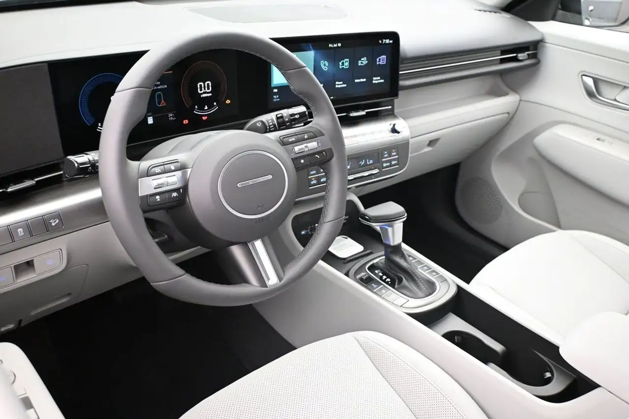 Hyundai KONA photo Hyundai KONA
