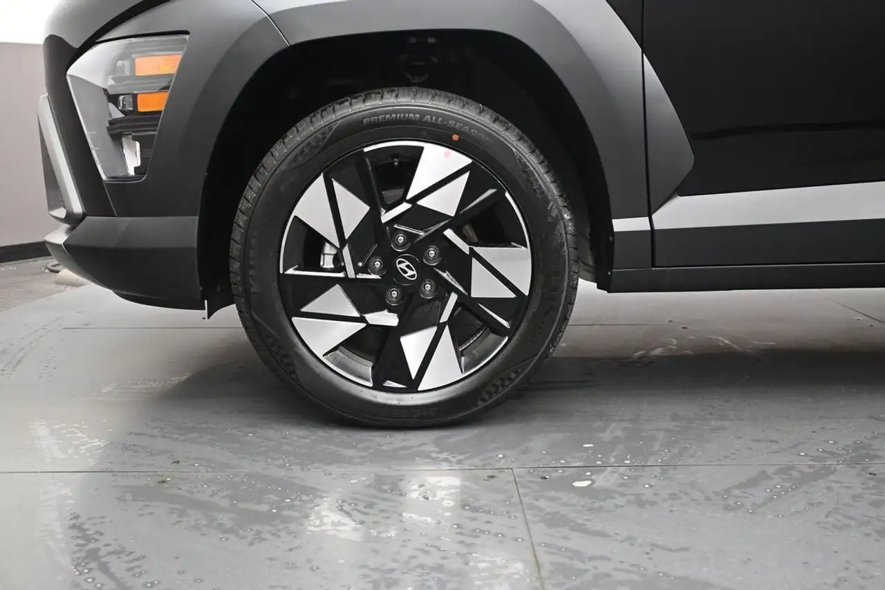 Hyundai KONA photo Hyundai KONA