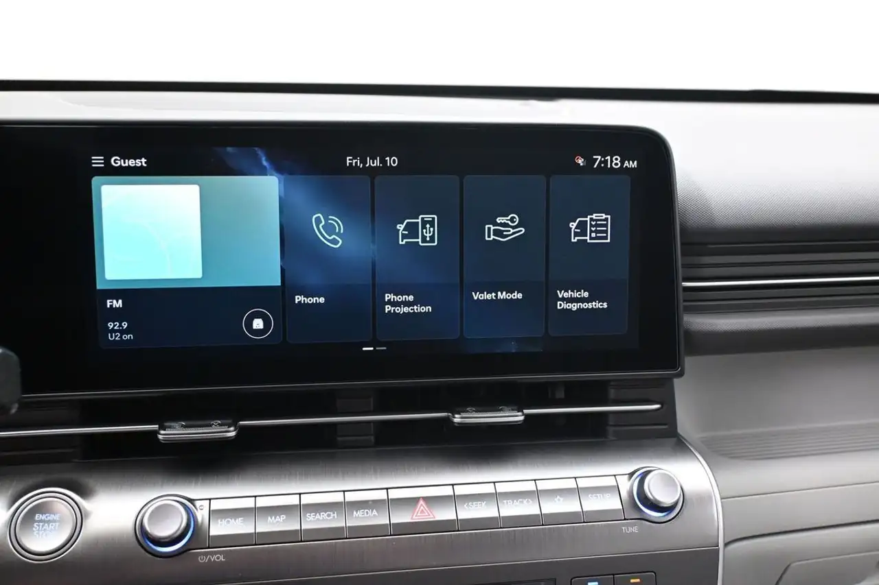 Hyundai KONA photo Hyundai KONA