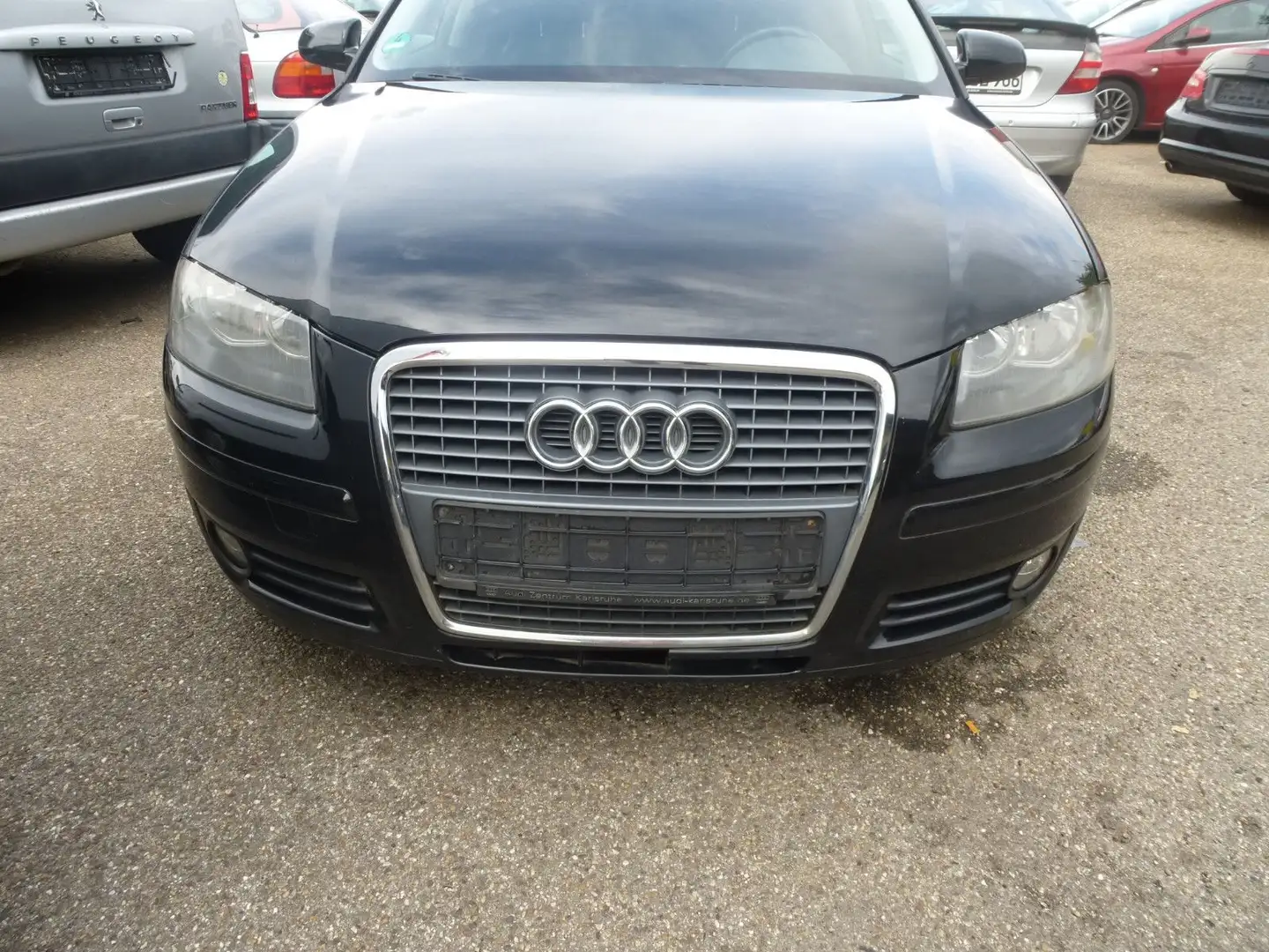 Audi A3 2.0  Sport tback Noir - 1