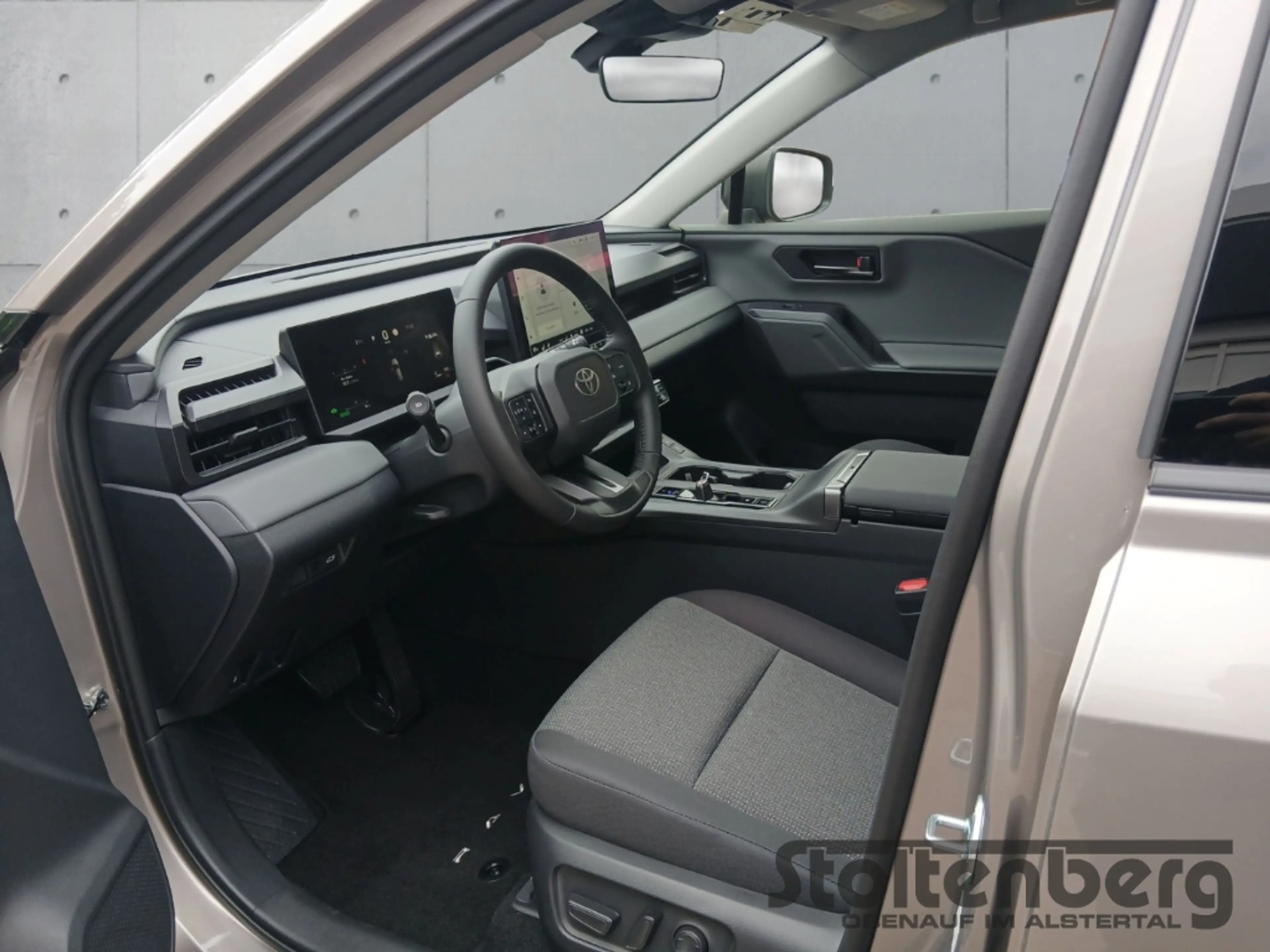 Toyota RAV 4 2.5 Hybrid Teamplayer Automatikgetriebe CVT (e4x4) — photo 8