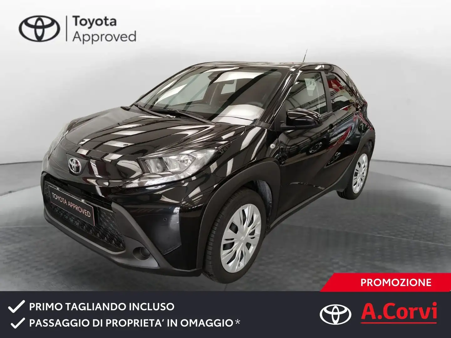 Toyota Aygo X Aygo X 1.0 VVT-i 72 CV 5 porte Active Noir - 1