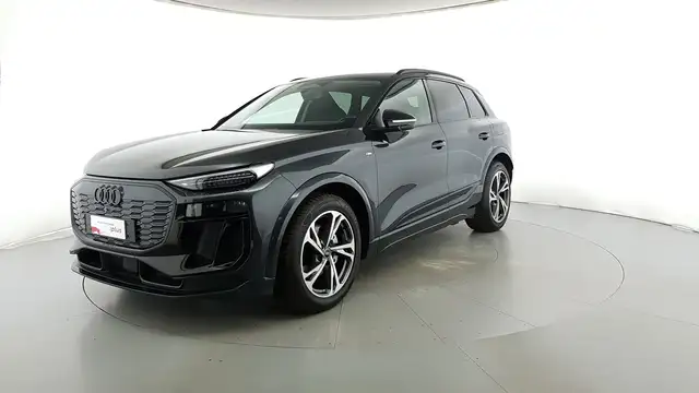 Audi Q6 e-tron S line edition quattro 387cv