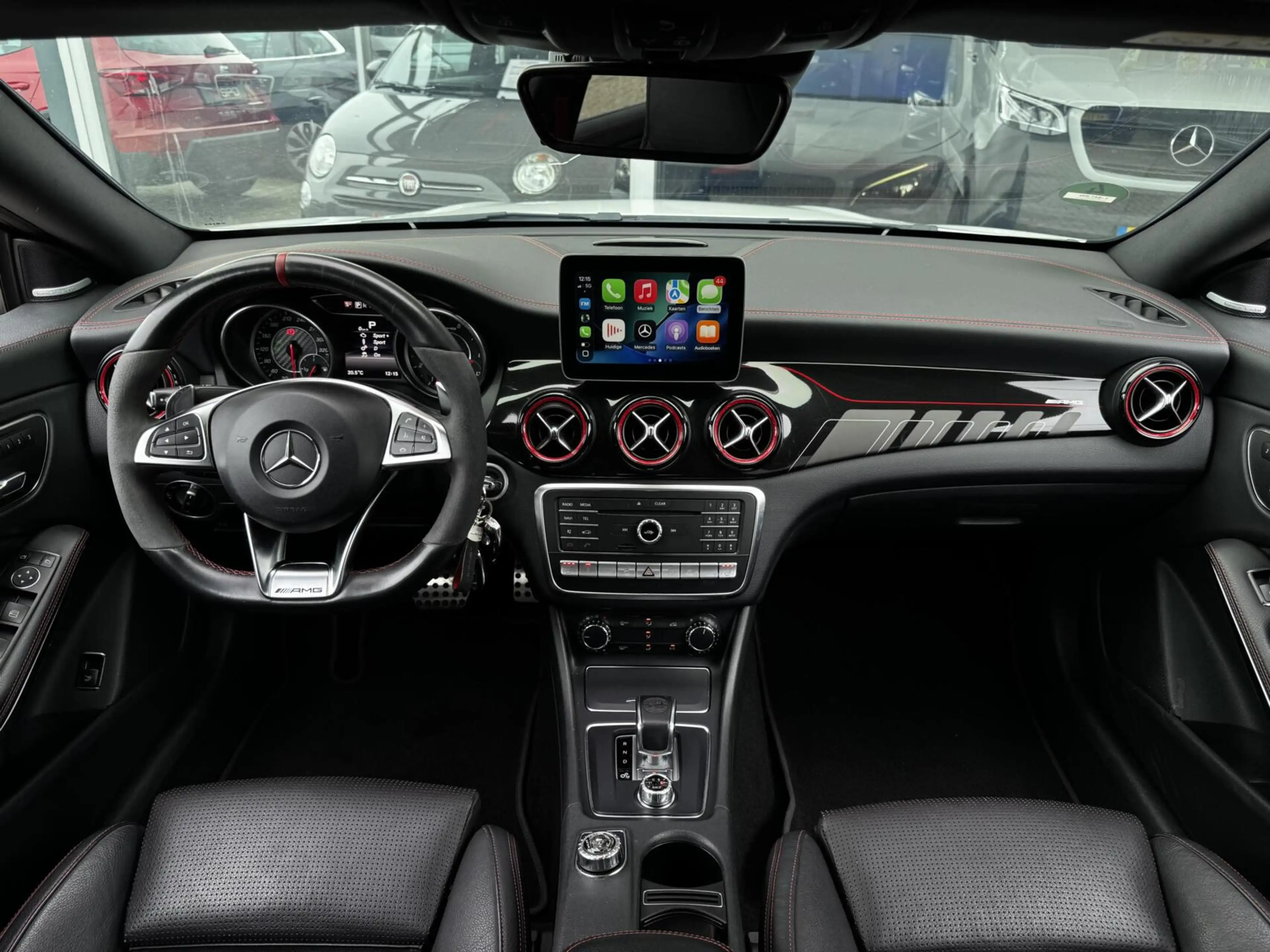 Mercedes-Benz CLA 45 AMG 4MATIC|Pano|Performance|19"|381PK — photo 2