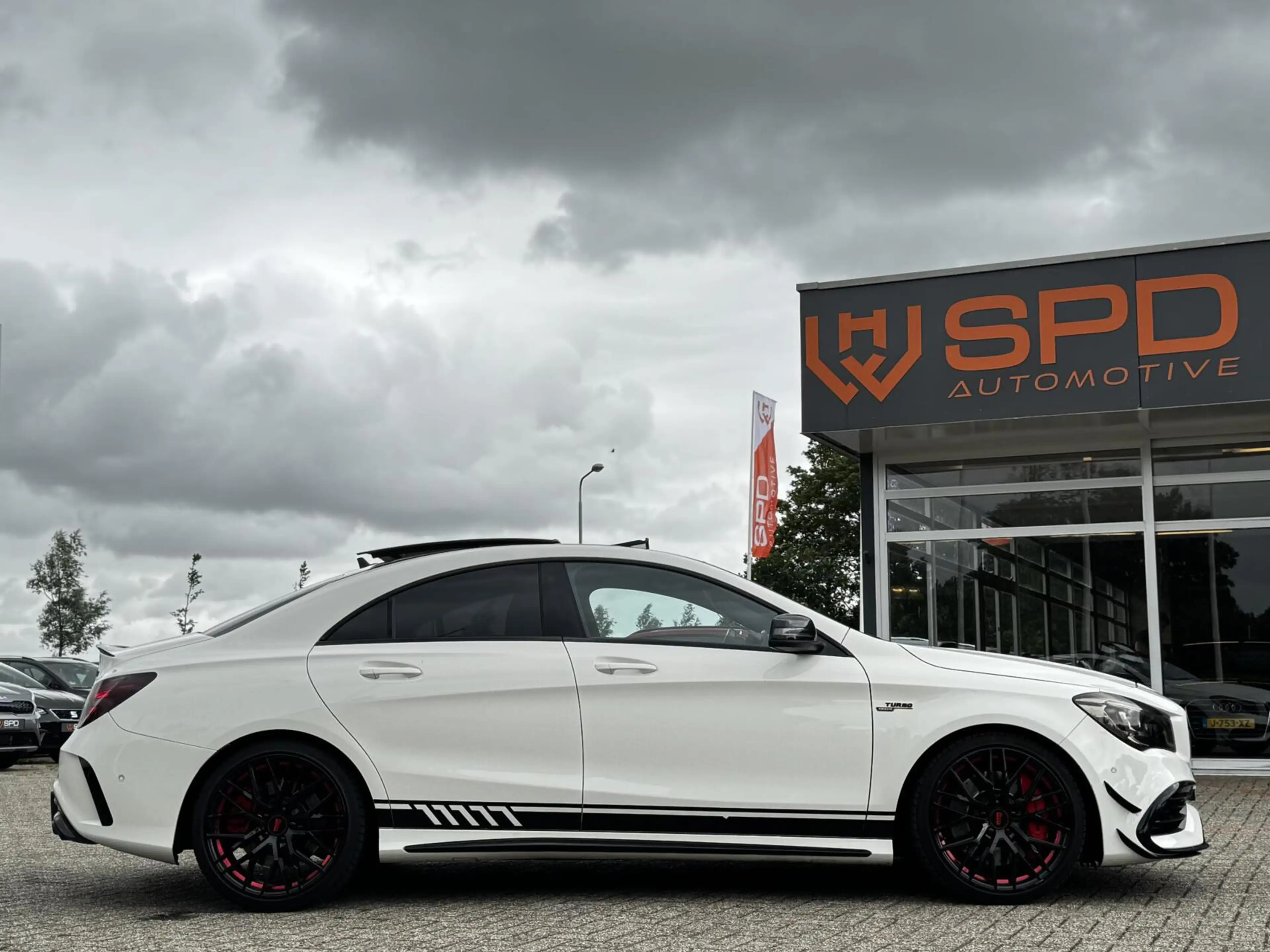 Mercedes-Benz CLA 45 AMG 4MATIC|Pano|Performance|19"|381PK — photo 7