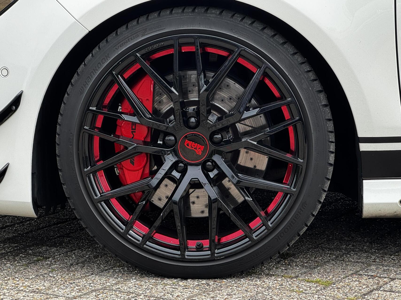 Mercedes-Benz CLA 45 AMG 4MATIC|Pano|Performance|19"|381PK — photo 13