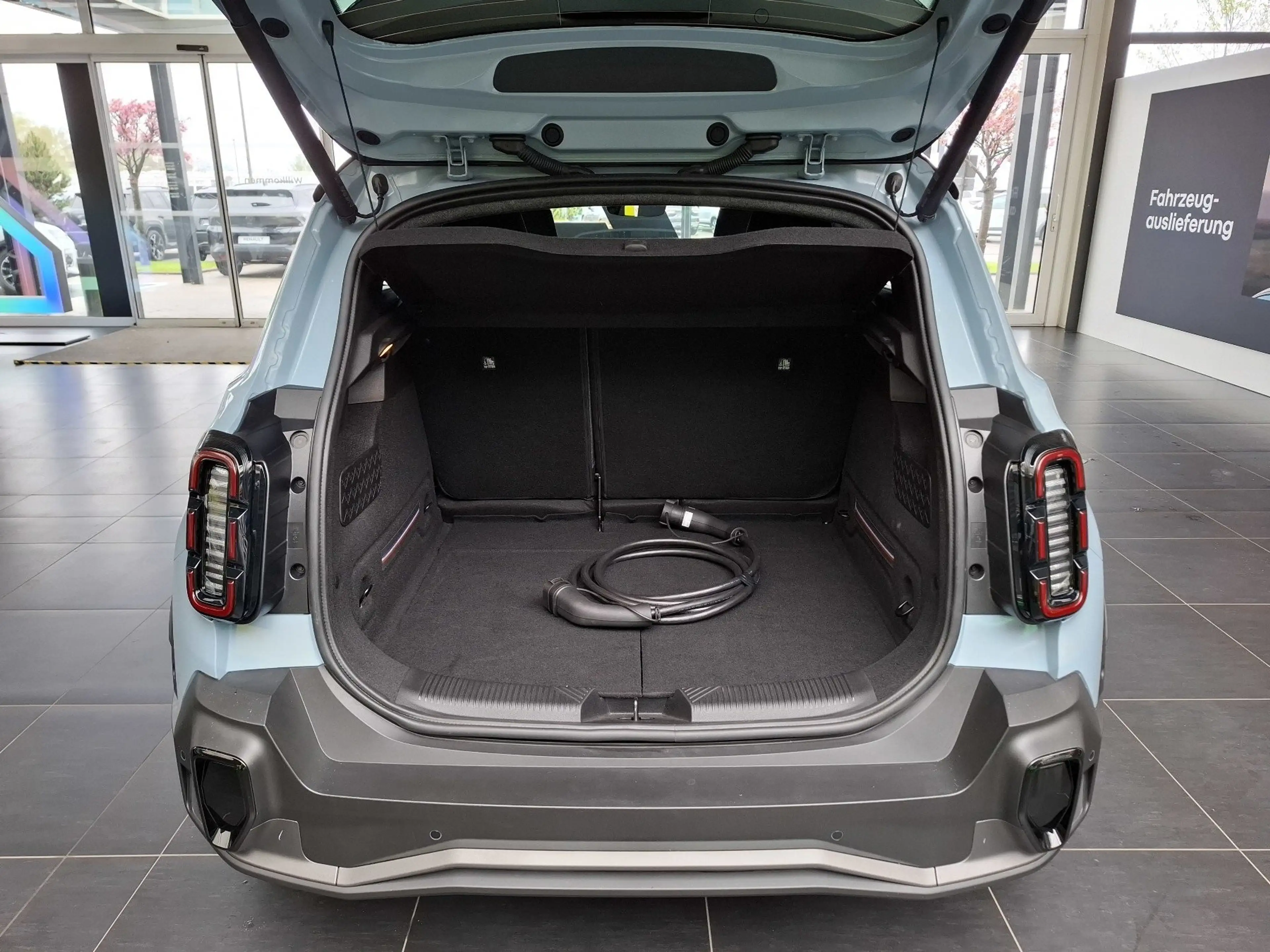 Renault R 4 E-Tech elektrisch Techno 150 Comfort Range — photo 9