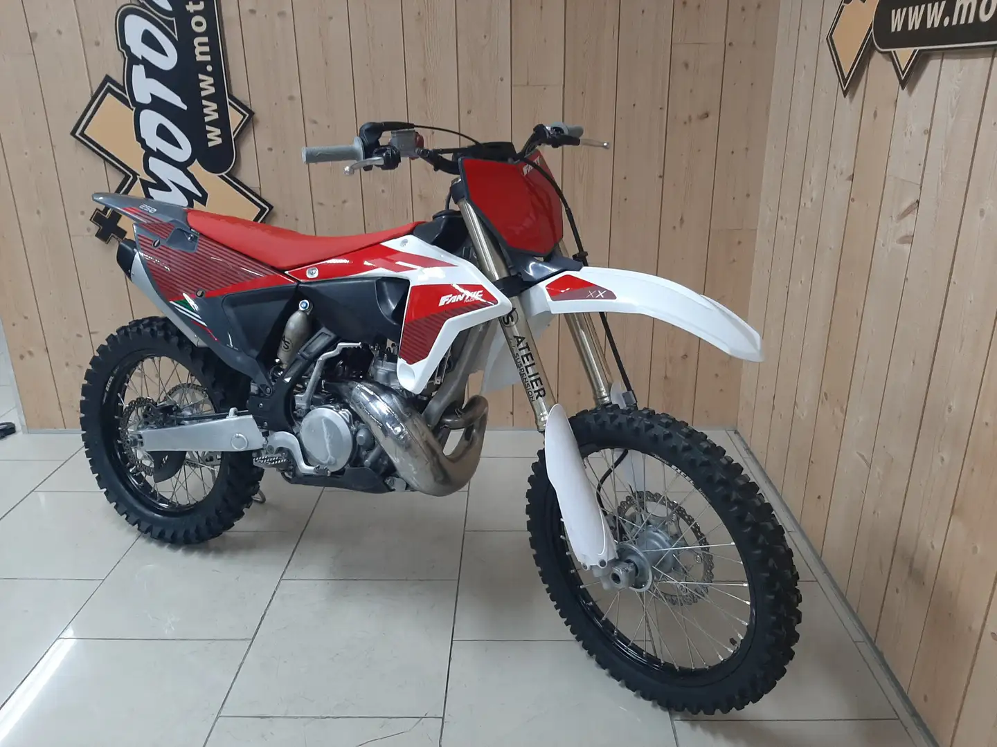 Fantic Blanc - 1
