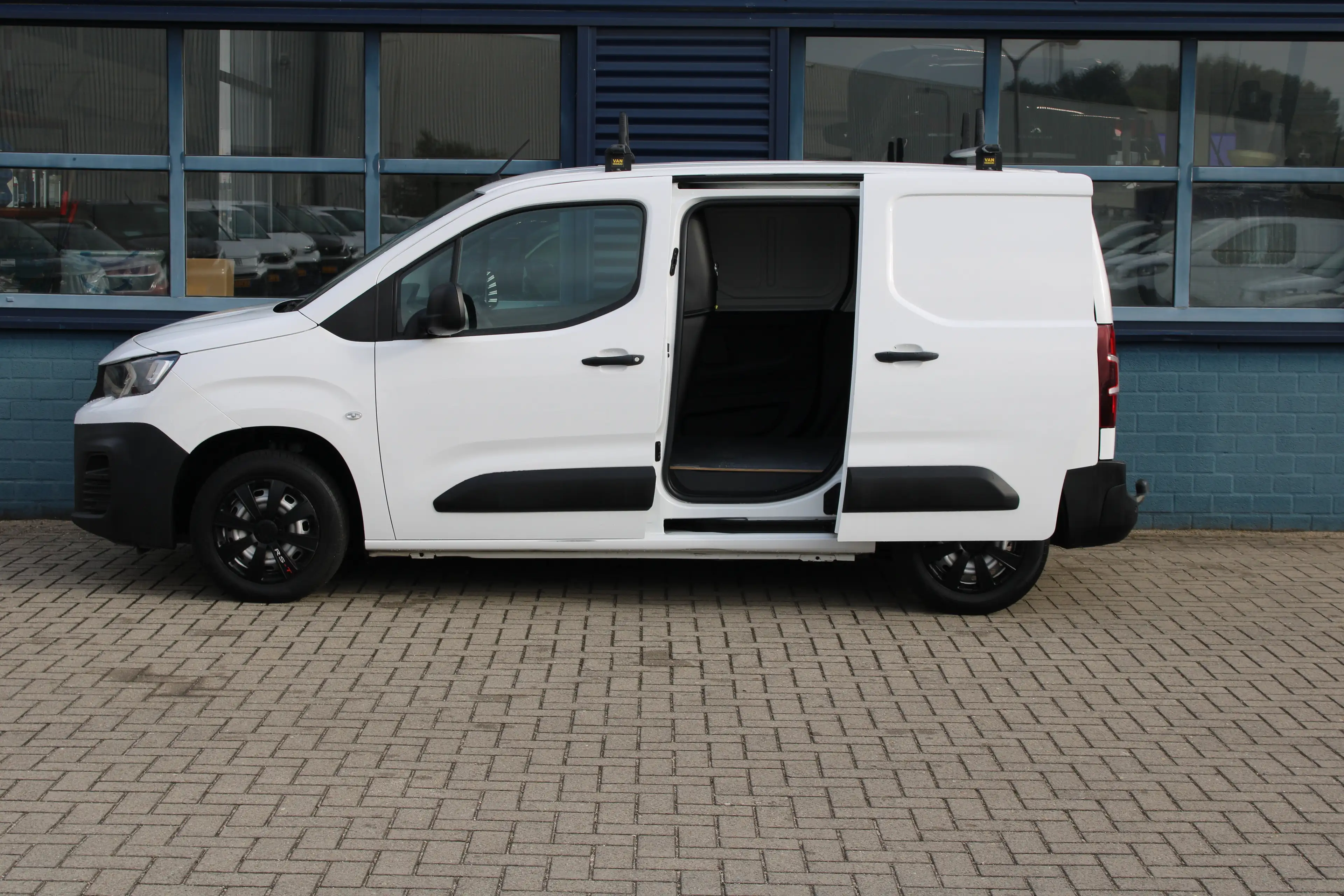 Peugeot Partner 1.5 100 PK | 3-ZITS | 2X SCHUIFDEUR | TREKHAAK | A — photo 3