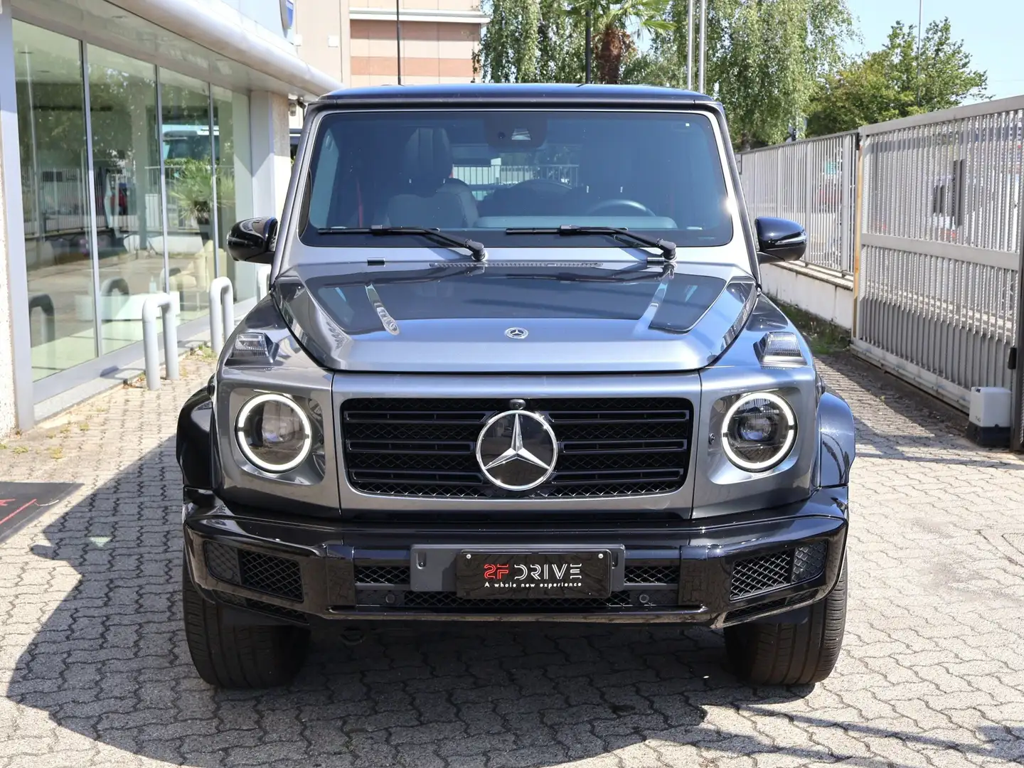 Mercedes-Benz G 500 (W463) Sport 422 CV Grigio - 2