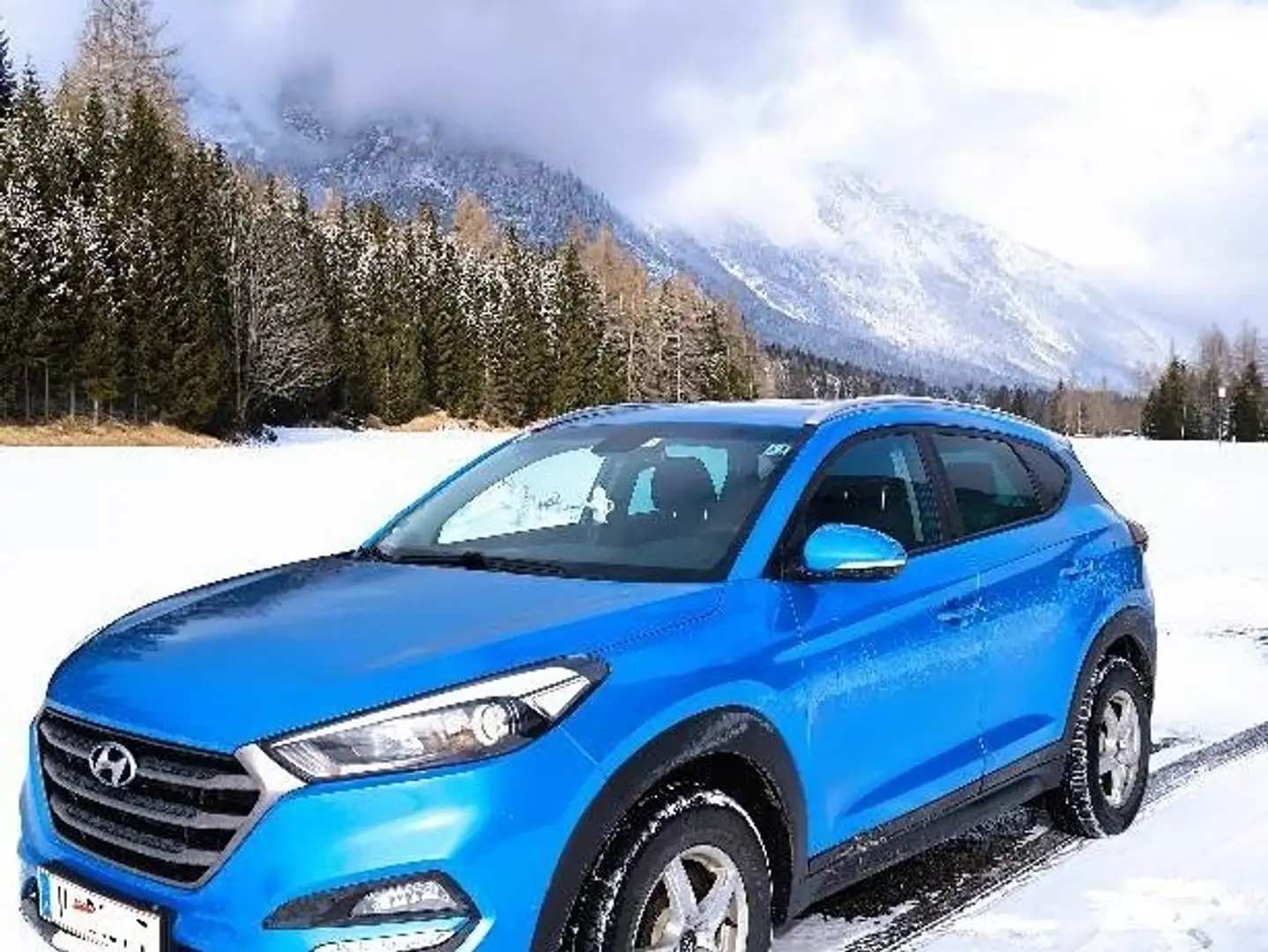 Hyundai TUCSON 2.0 CRDi 4WD Automatik Style - 1