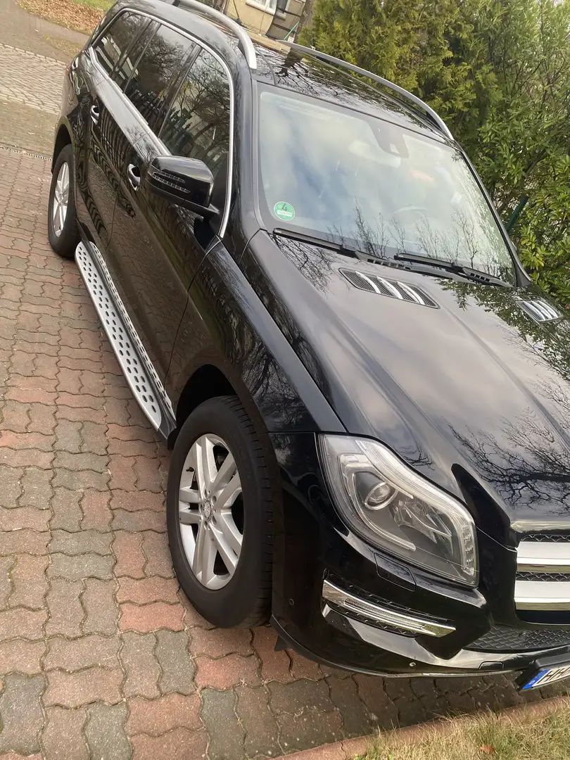 Mercedes-Benz GL 350 GL 350 BlueTec 4Matic (166.824) Schwarz - 1