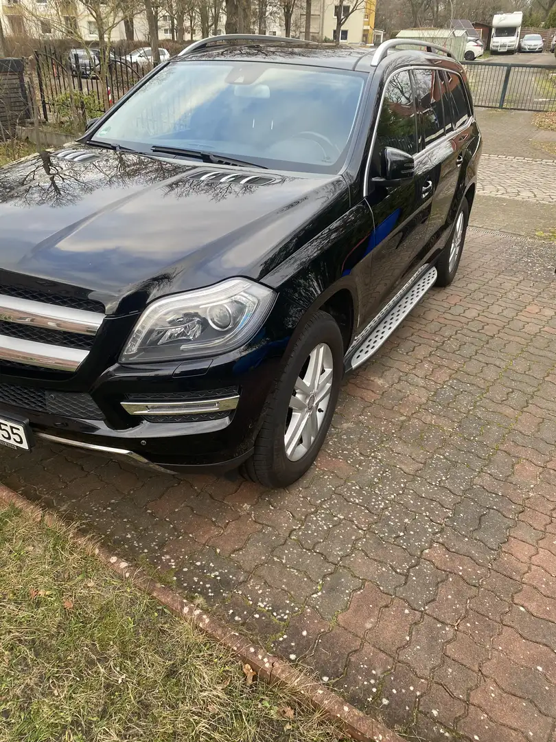 Mercedes-Benz GL 350 GL 350 BlueTec 4Matic (166.824) Schwarz - 2