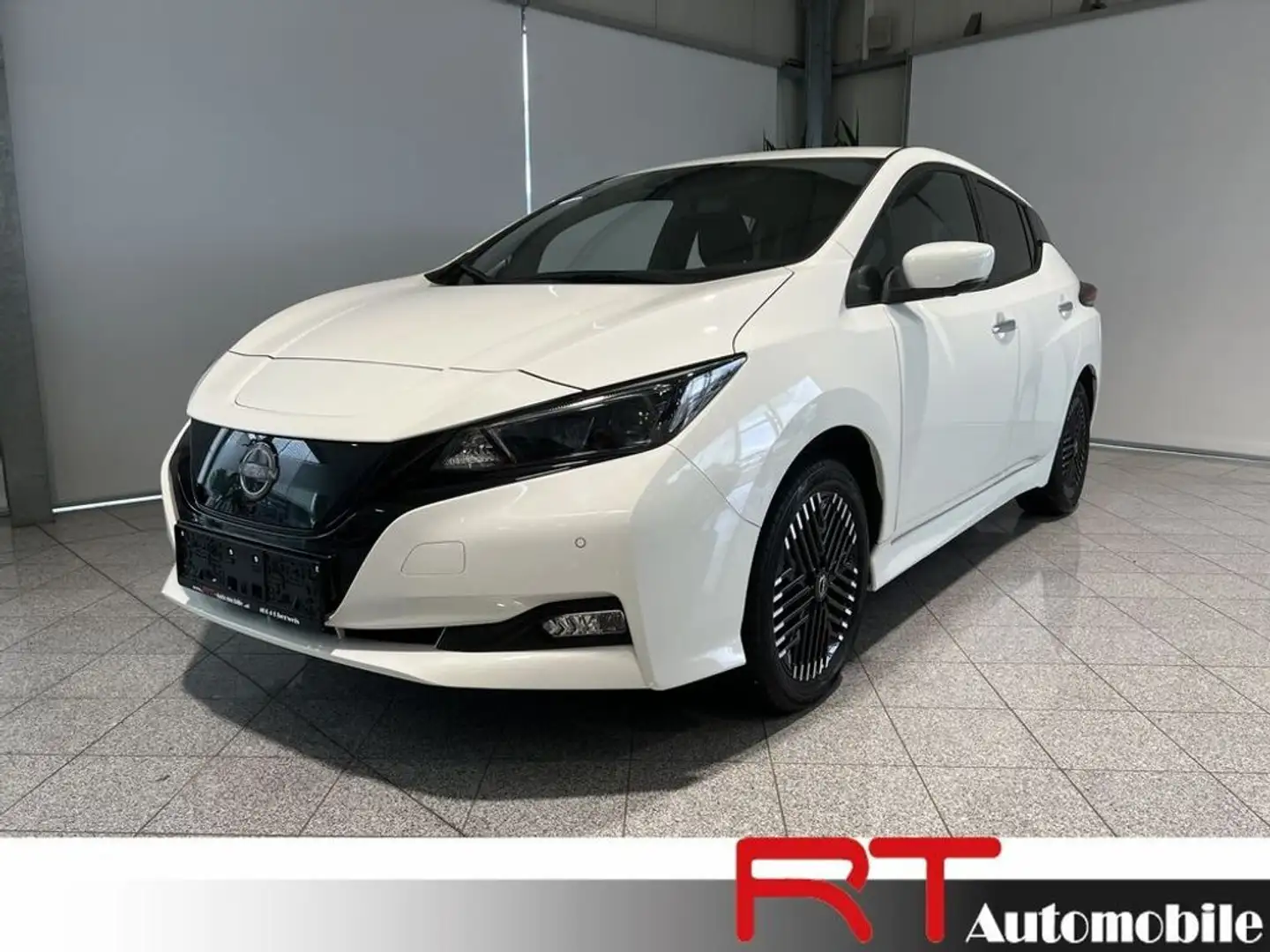 Nissan Leaf 62kWh Blanc - 1