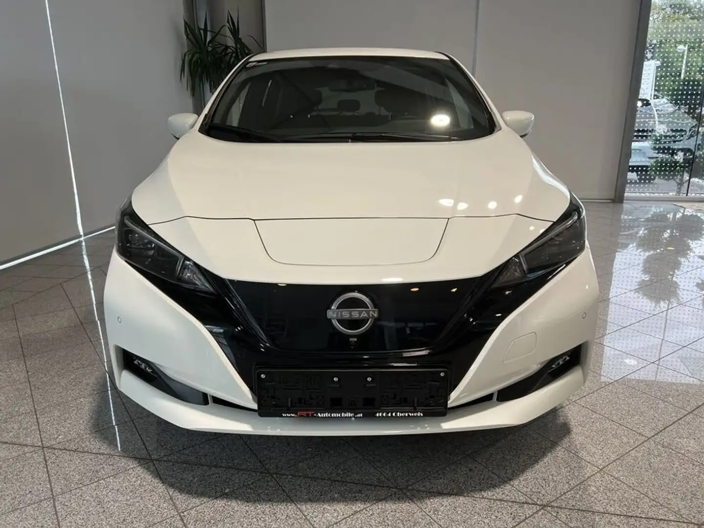 Nissan Leaf 62kWh Blanc - 2