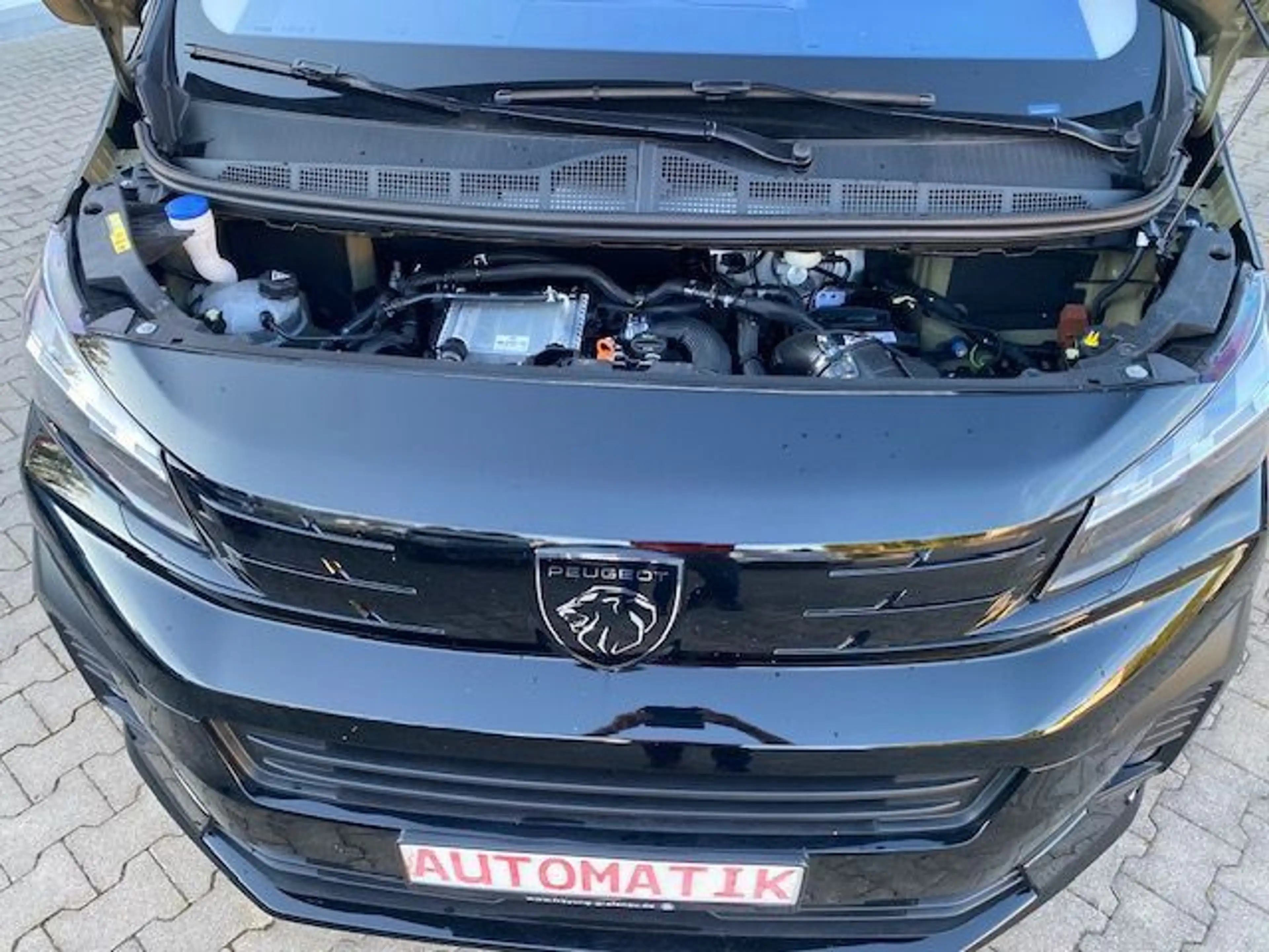 Peugeot Traveller Allure 2,2 7-Sitze M kurz Voll -sofort — photo 12