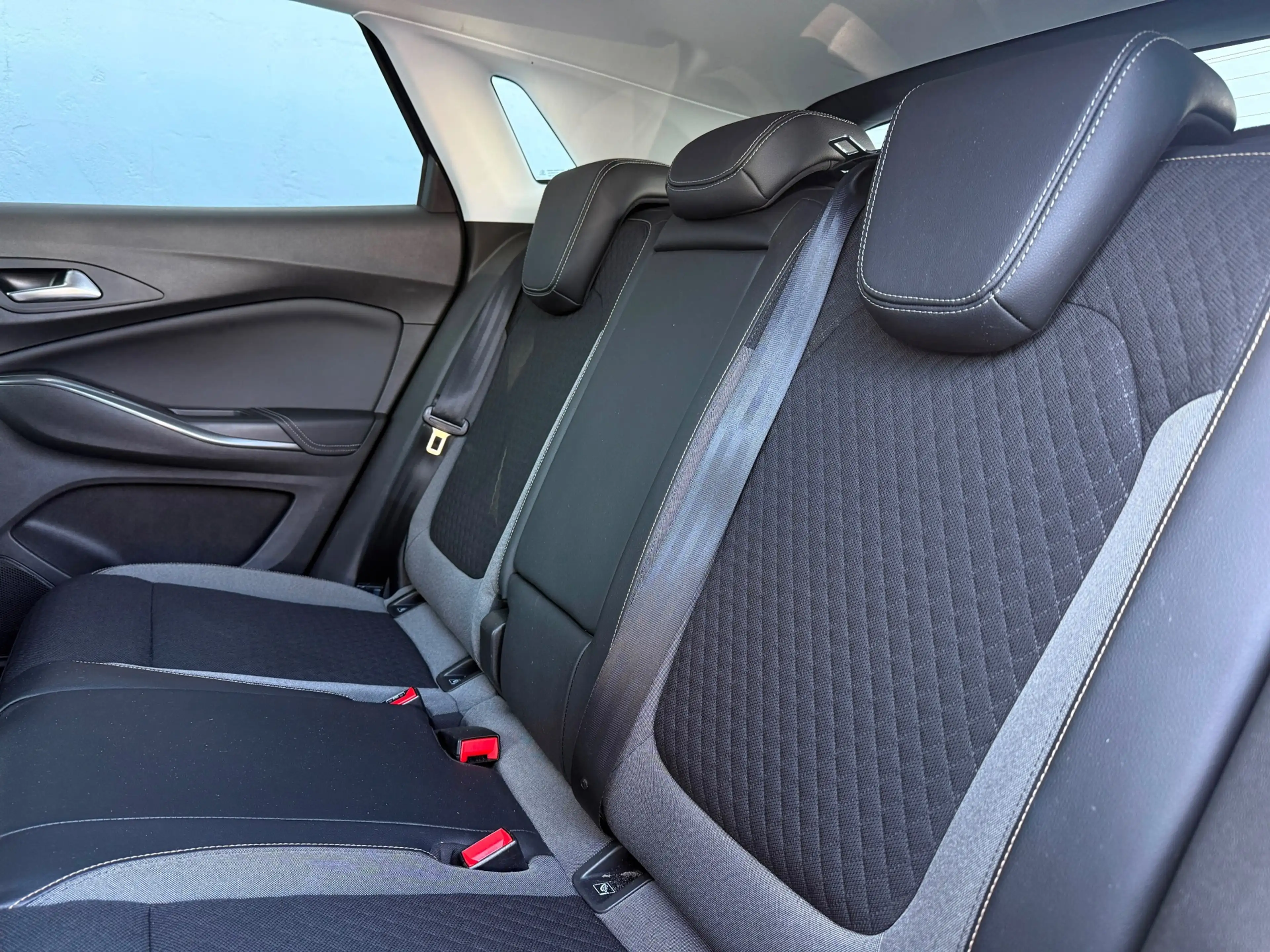 Opel Grandland X 1.2 Turbo Innovation Automaat - CarPlay — photo 10