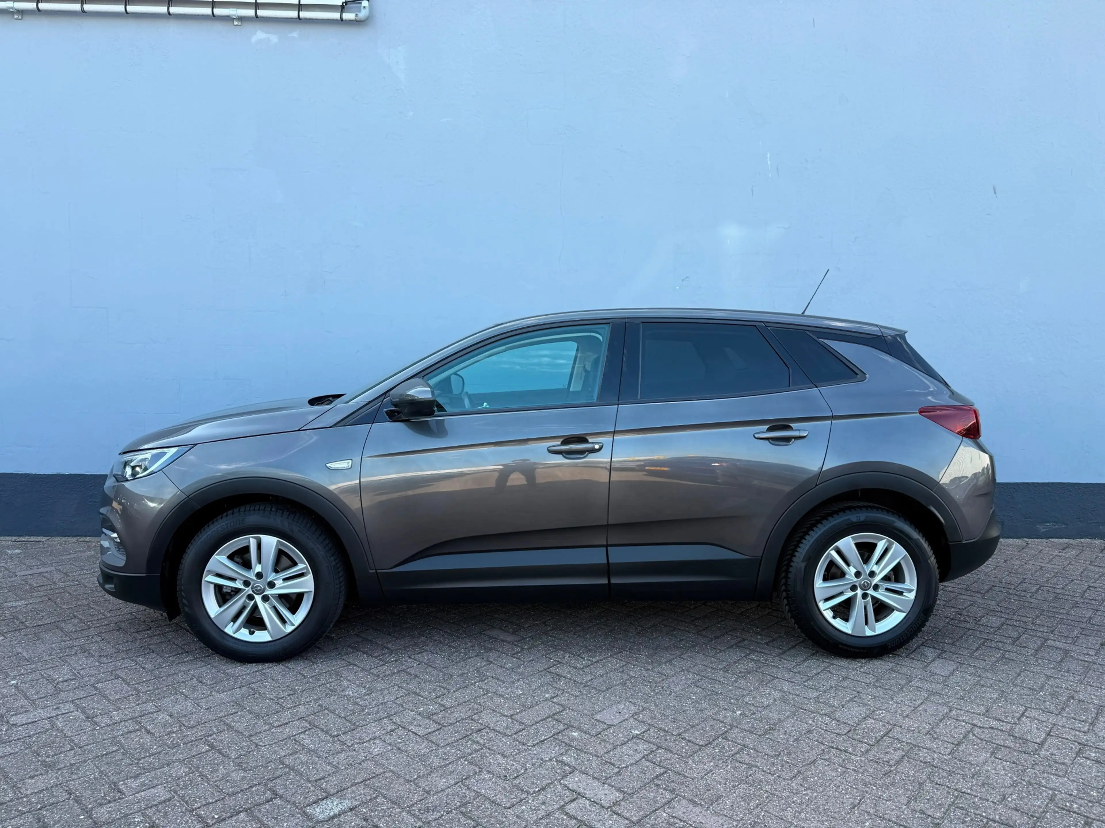 Opel Grandland X 1.2 Turbo Innovation Automaat - CarPlay — photo 2