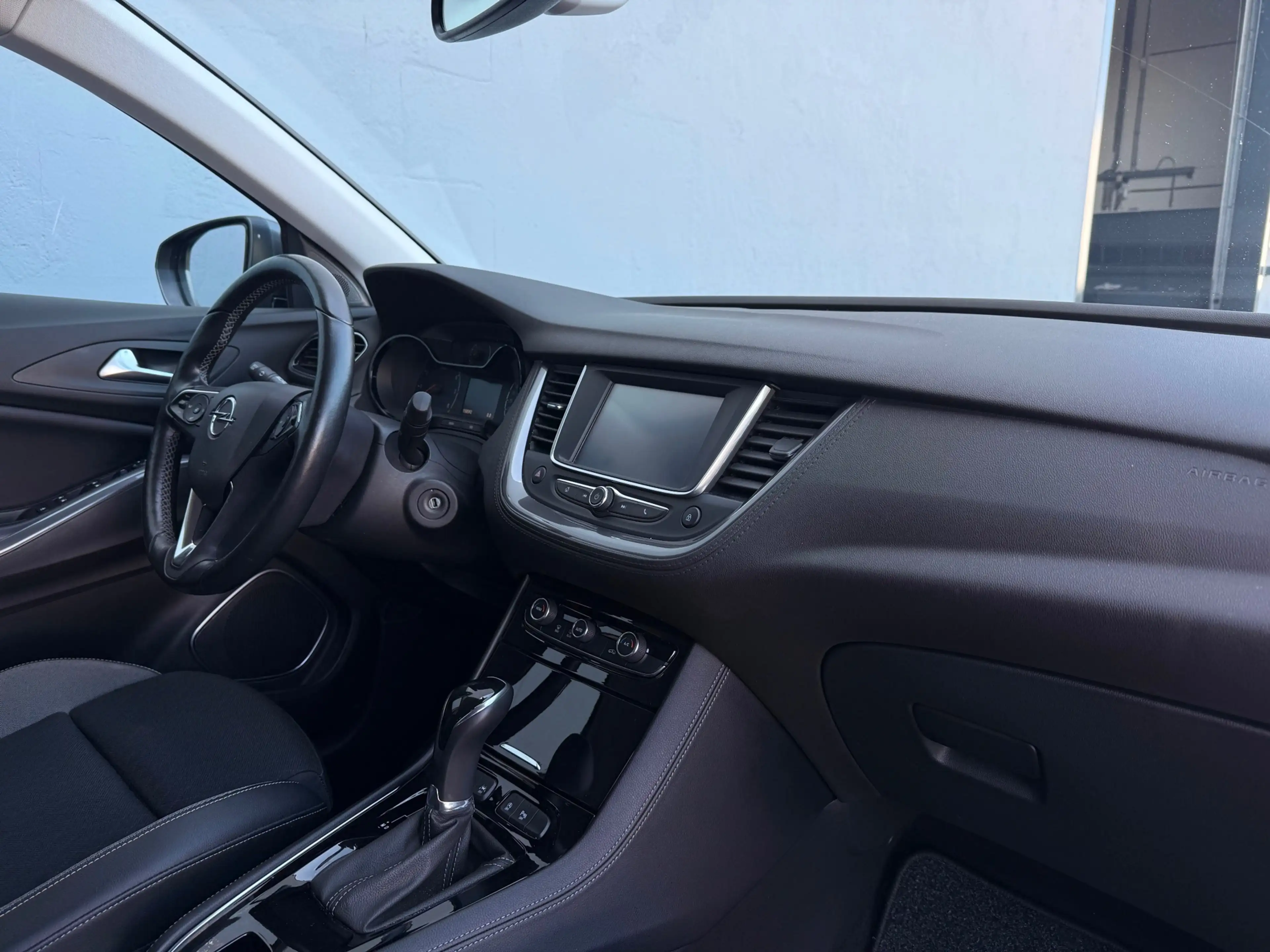 Opel Grandland X 1.2 Turbo Innovation Automaat - CarPlay — photo 8
