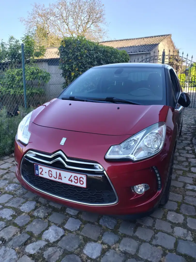 Citroen DS3 DS3 e-HDi 90 FAP SoChic Rouge - 1