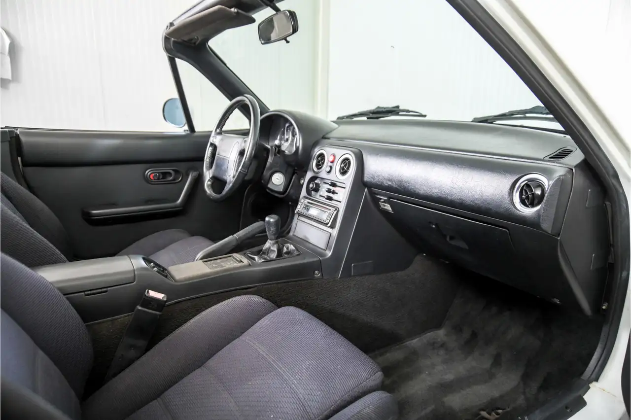 Mazda MX-5 MX5 1.6i-16V Miata, foto 12