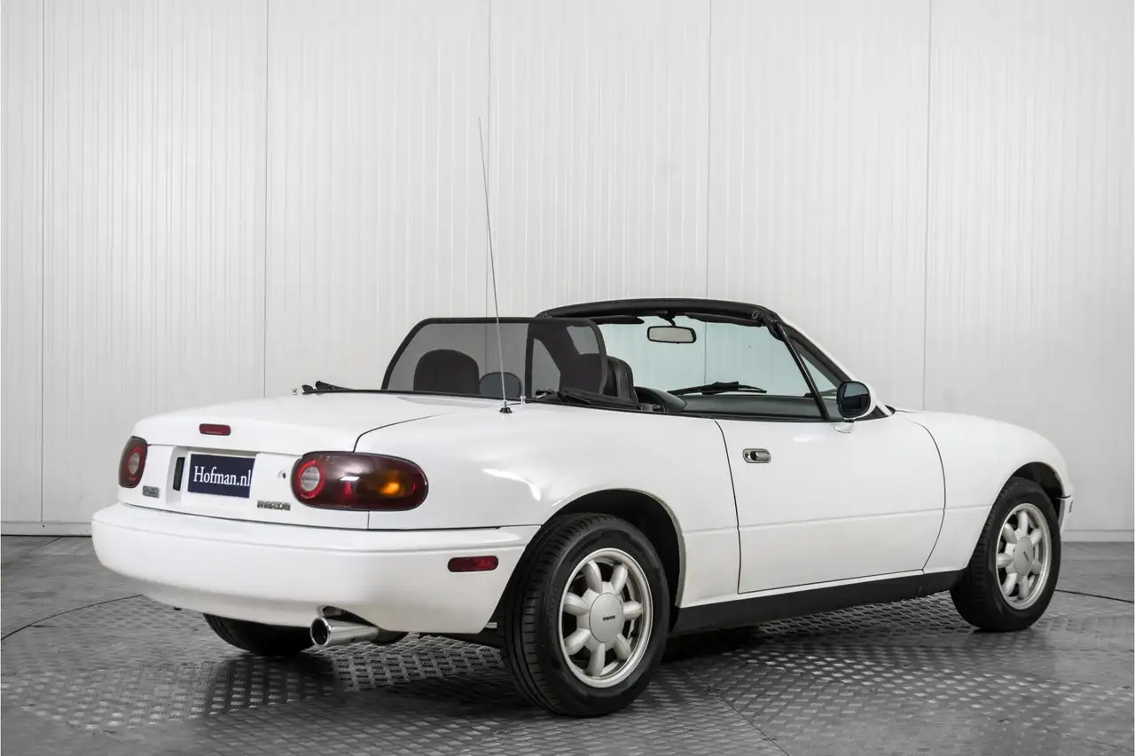 Mazda MX-5 MX5 1.6i-16V Miata, foto 2