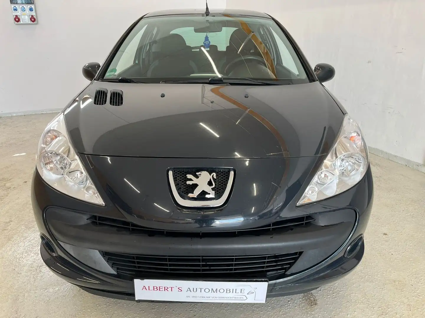 Peugeot 206 + Basis*EXPORT* Grau - 2