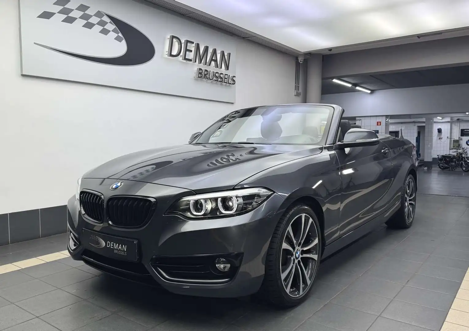 BMW 218 Cabrio iA Auto - Pack Sport - Full Gris - 1