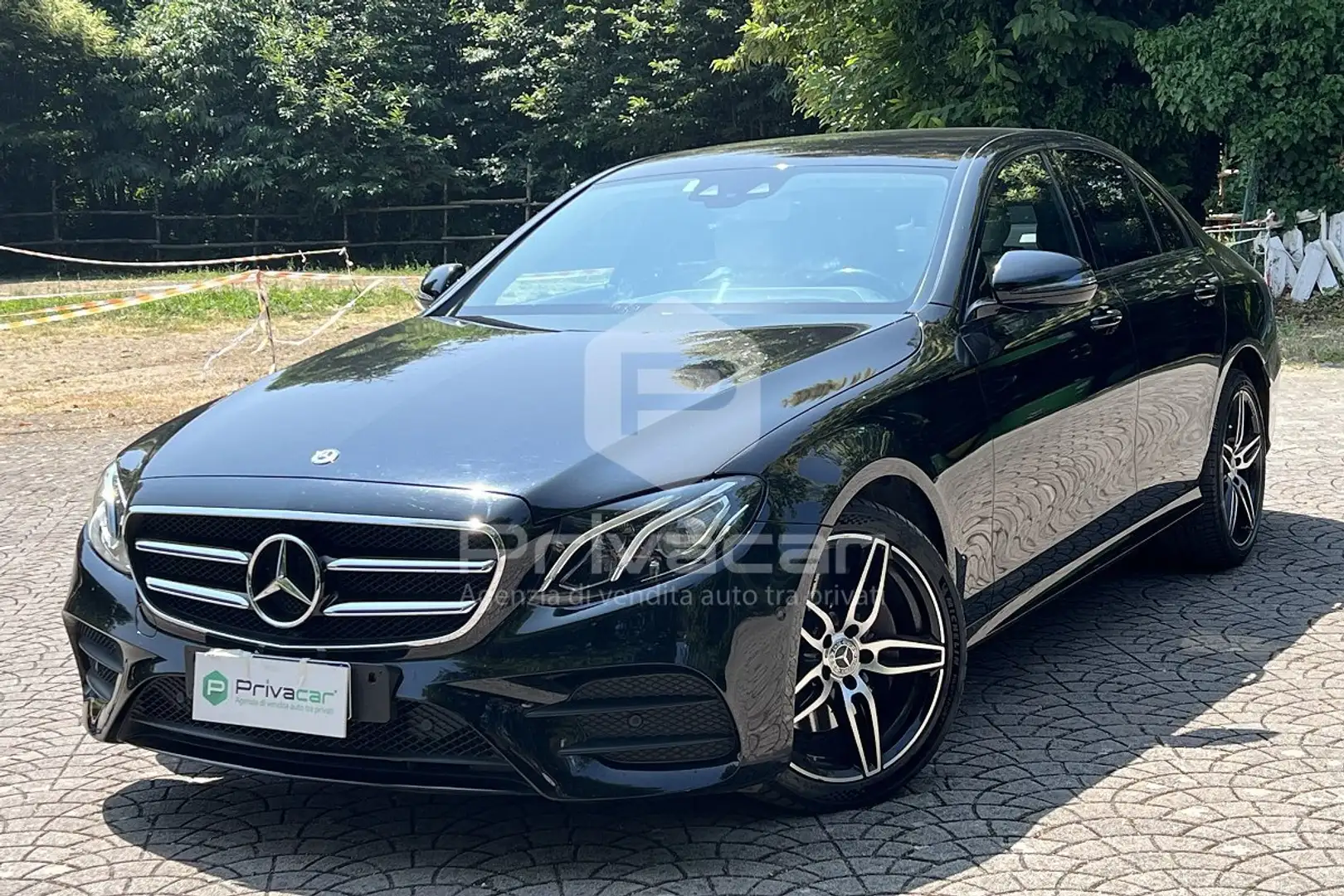 Mercedes-Benz E 220 E 220 d 4Matic Auto Premium Plus Nero - 1