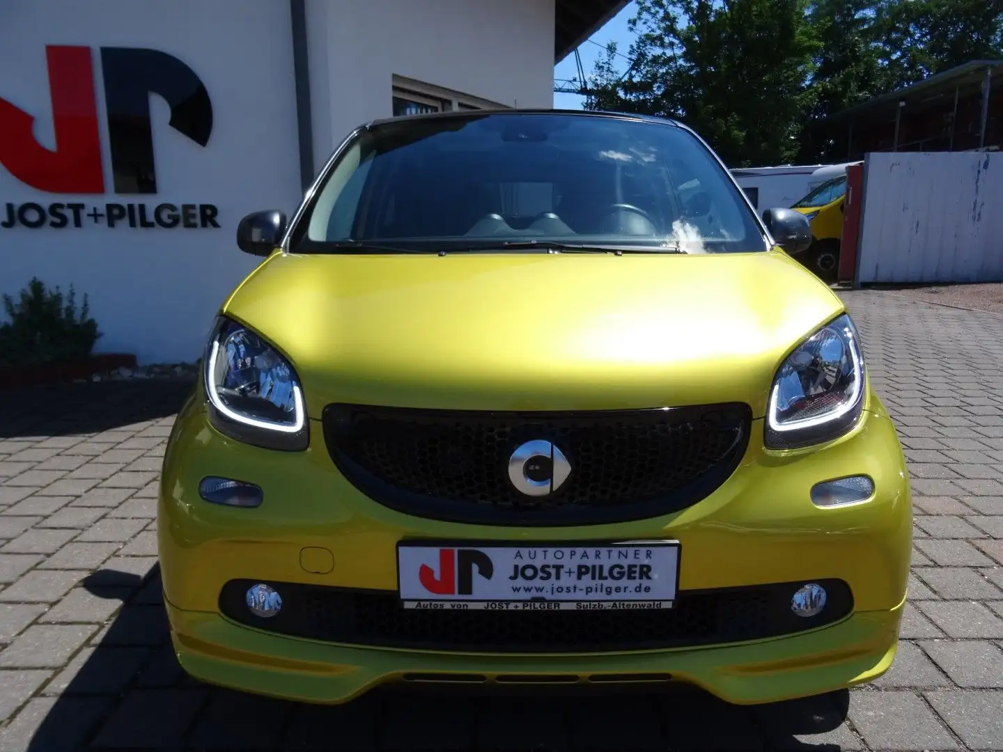 smart forFour forfour Prime Brabus Paket Navi Alu SitzHzg Geel - 1