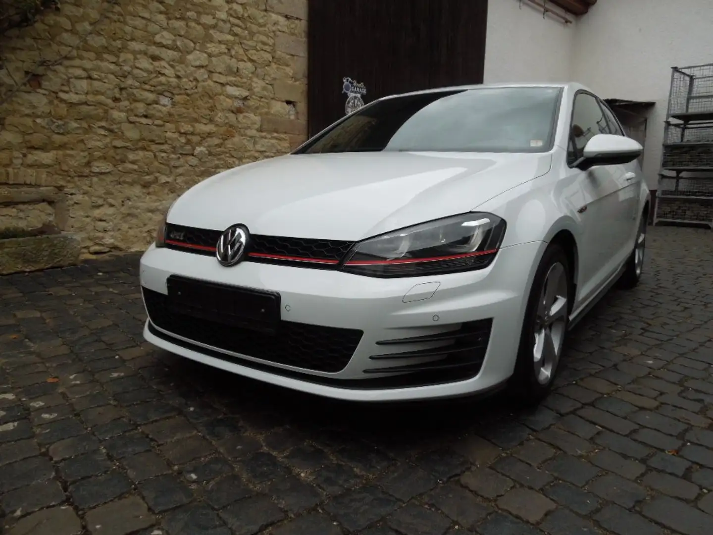 Volkswagen Golf VII GTi 2.0 TSi Performance Weiß - 2