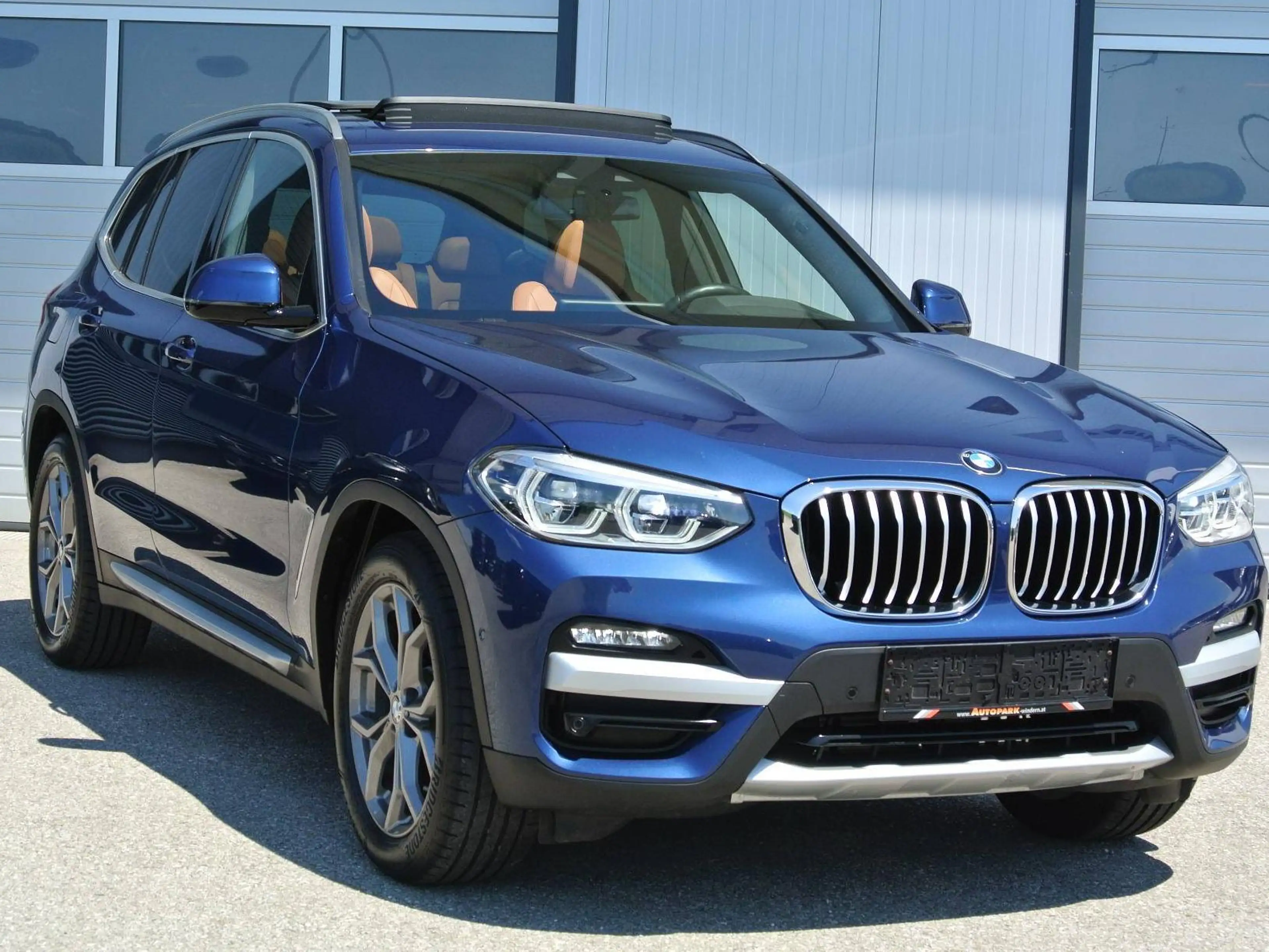 BMW X3 xDrive 20 d xLine Aut. * LEDER * PANO * KAMERA