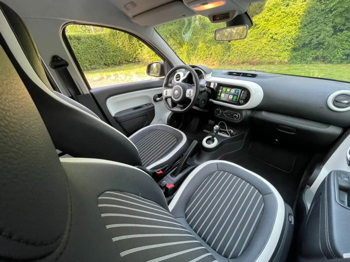 Renault Twingo ZE Grijs - 2