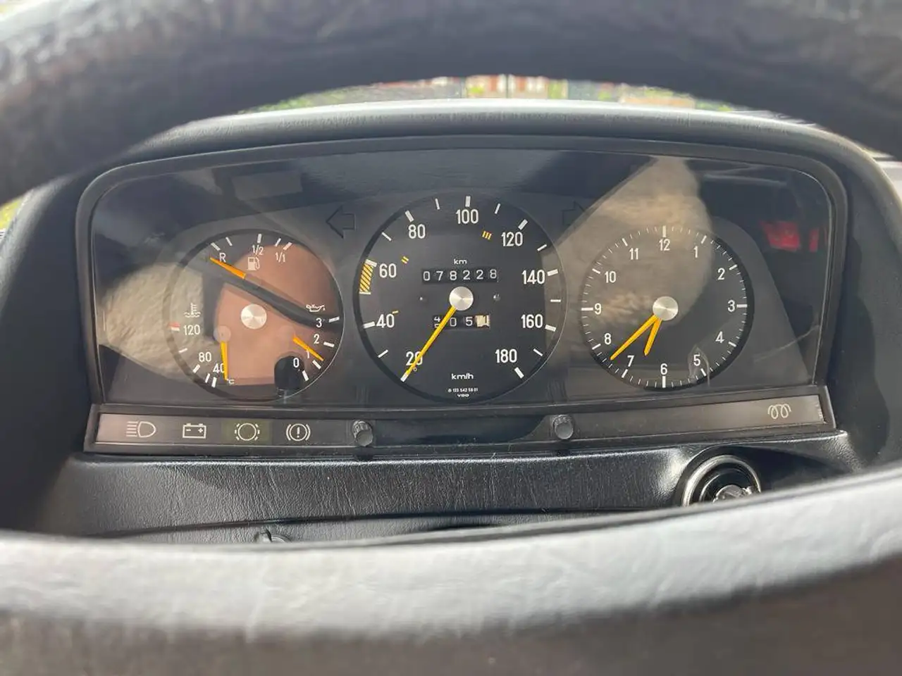 Mercedes-Benz 300, foto 3