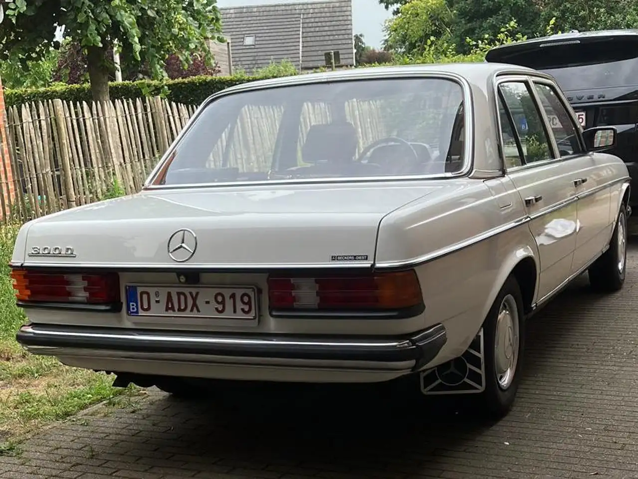 Mercedes-Benz 300, foto 2
