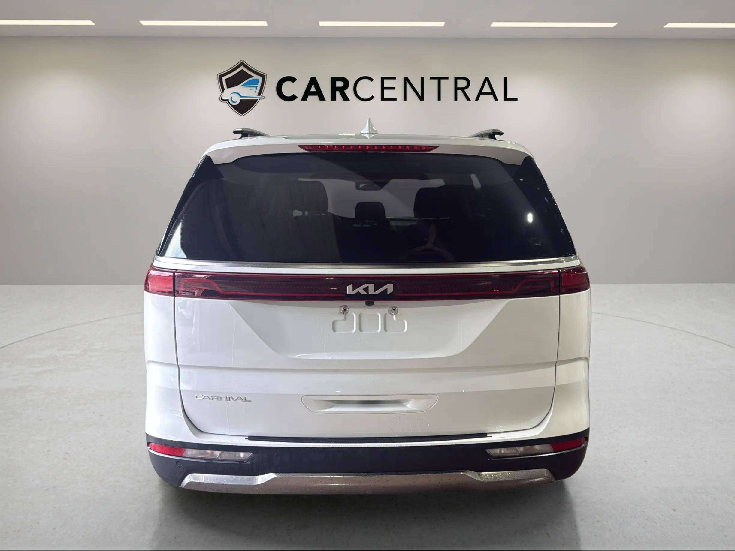 2023 Kia Carnival