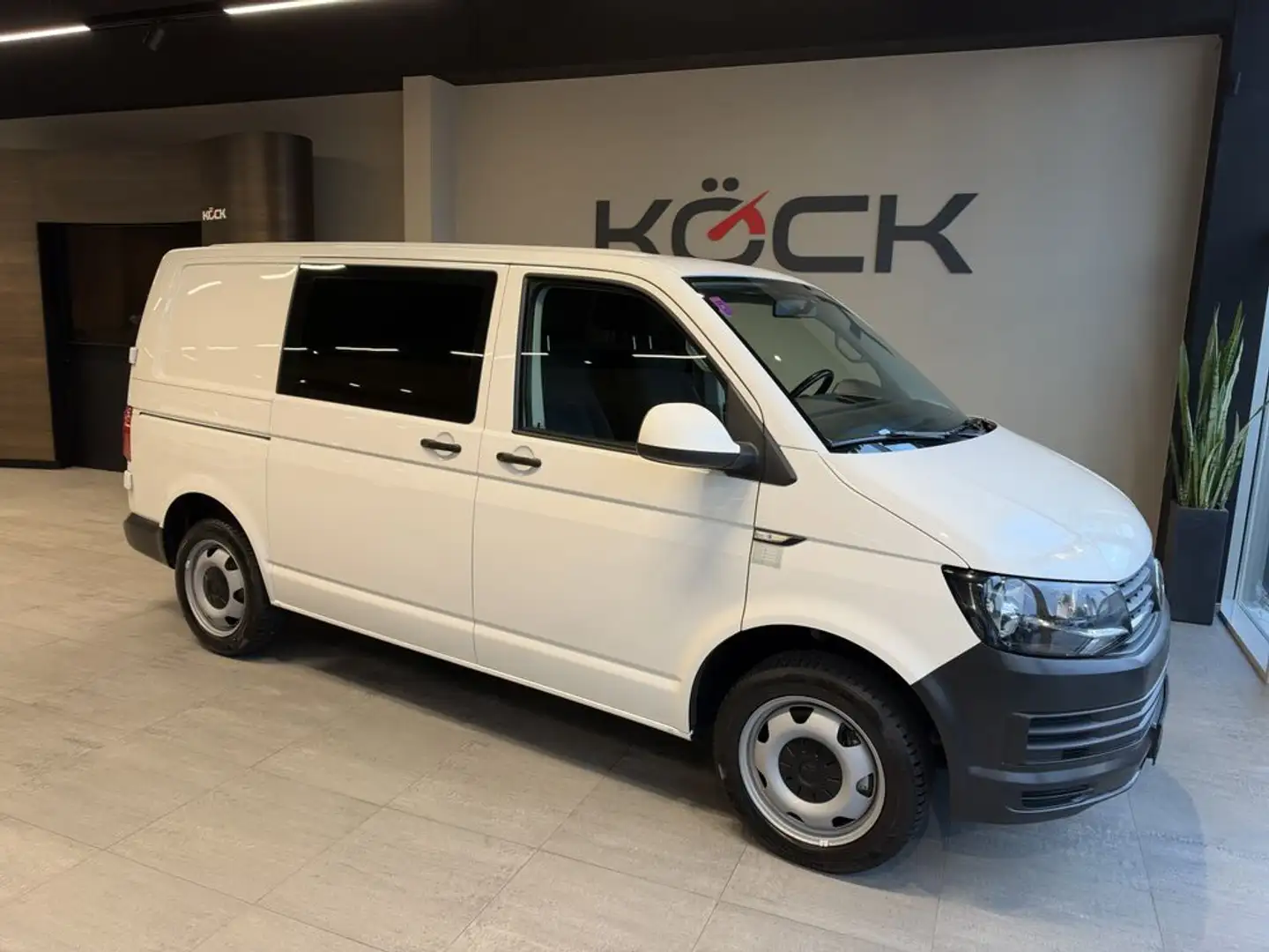 Volkswagen T6 Transporter Kasten Weiß - 1