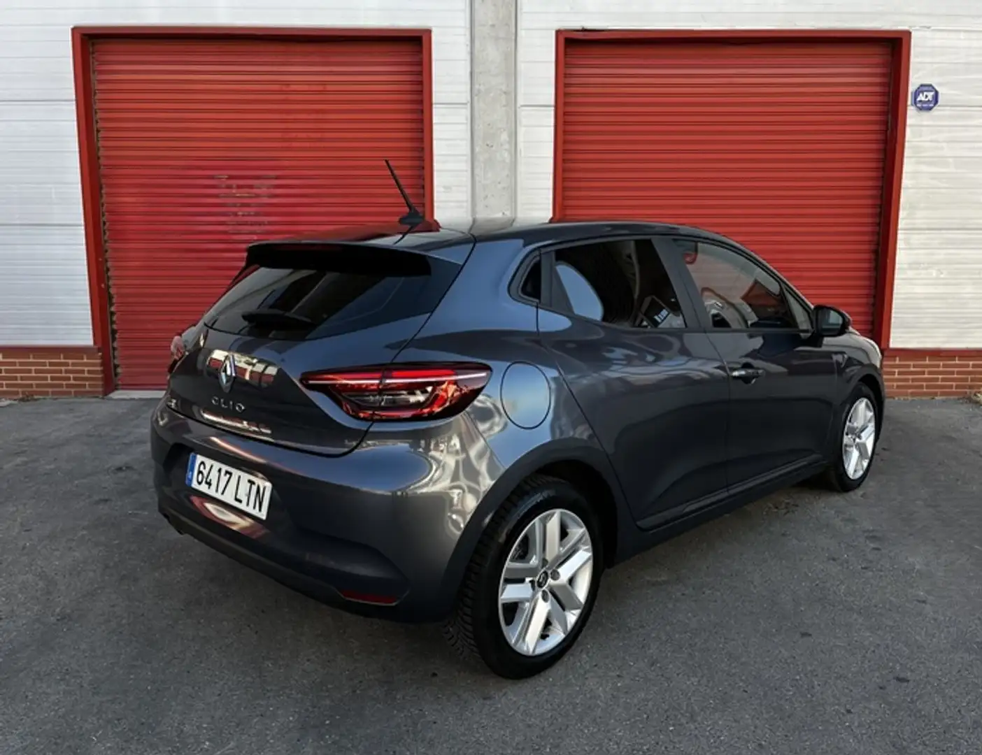 Renault Clio TCe Energy Limited 66kW - 2