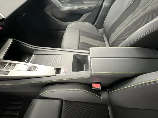 Peugeot 408 view 14