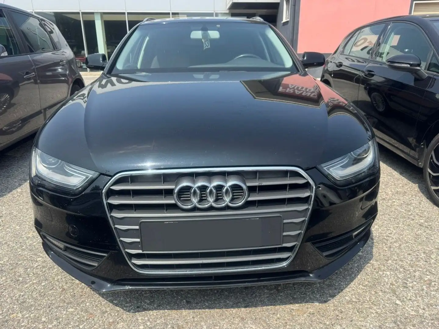 Audi A4 Avant 2.0 TDI 143CV F.AP. mult. Business Plus Schwarz - 2