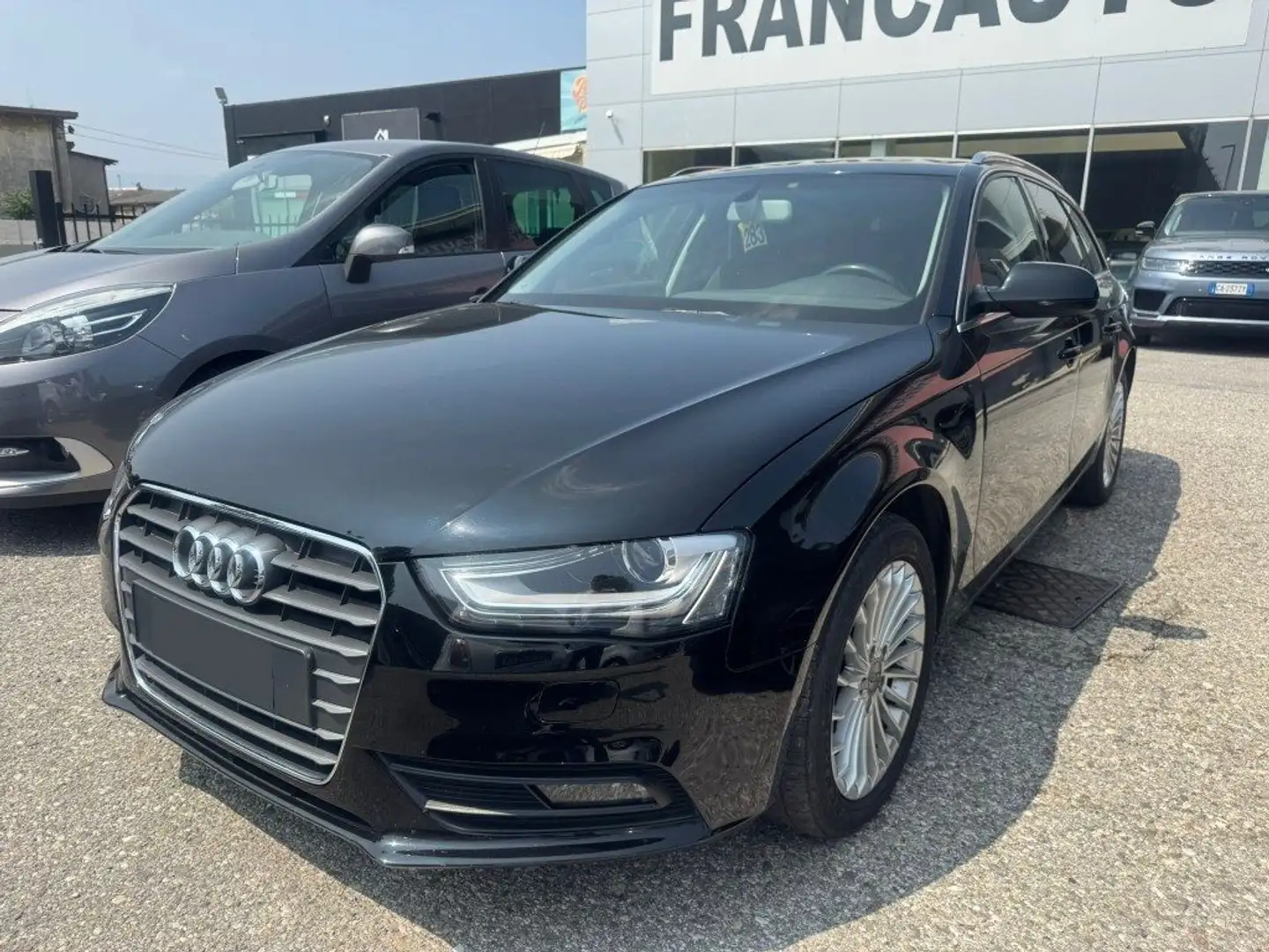 Audi A4 Avant 2.0 TDI 143CV F.AP. mult. Business Plus Schwarz - 1