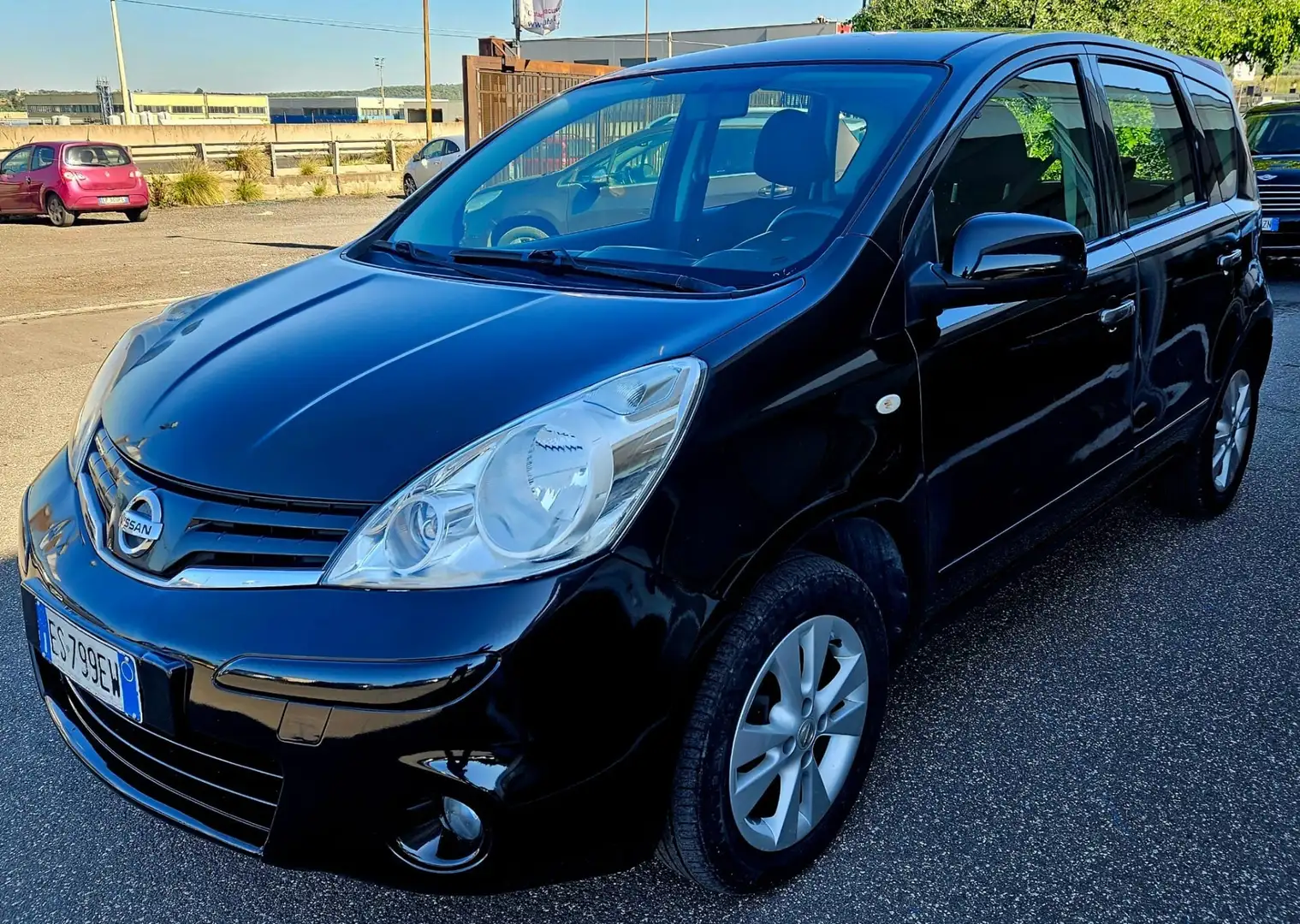 Nissan Note 1.5 dCi 90CV Visia Nero - 2