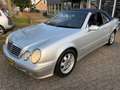 Mercedes-Benz CLK 200 Cabrio Elegance Gris - thumbnail 3