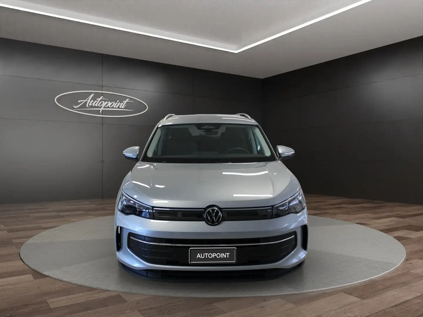 Volkswagen Tiguan 1.5 eTSI 130 CV EVO ACT DSG Edition Plus Argento - 2